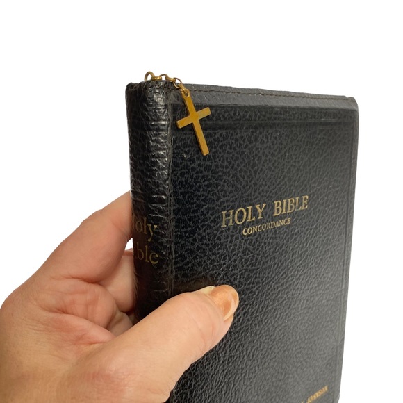 Vintage 50s WorldBible Black Leather Zippered Red Letter Edition RLE - Picture 5 of 15